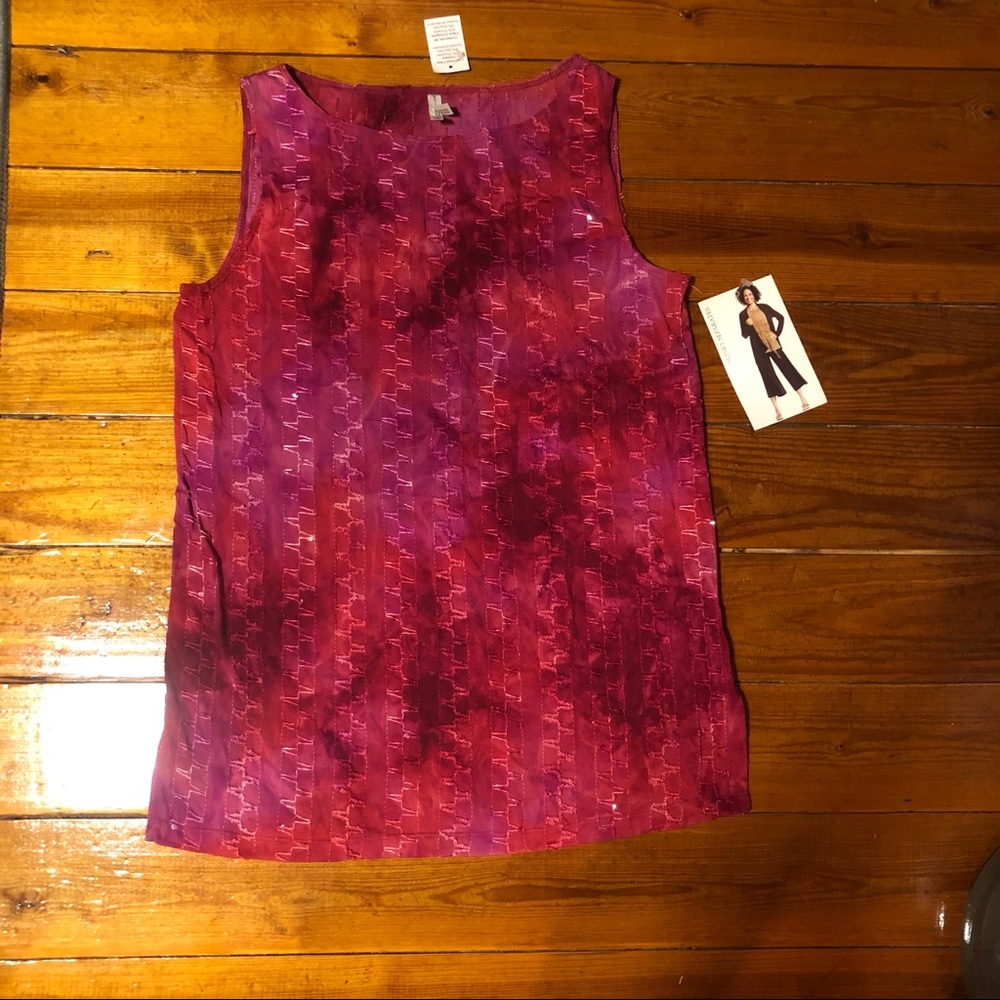 Pink tank